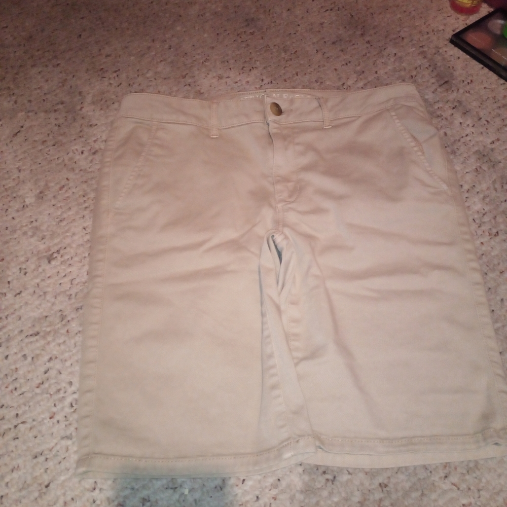 American eagle short capris